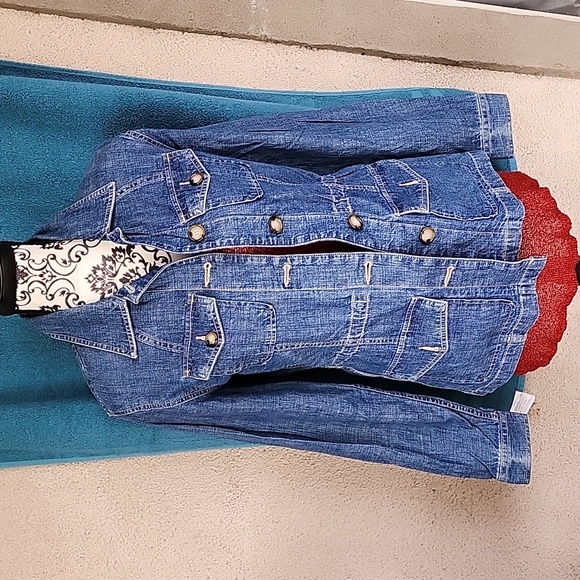 Eddie Bauer Women's Denim Jean Jacket Size small - Picture 2 of 8